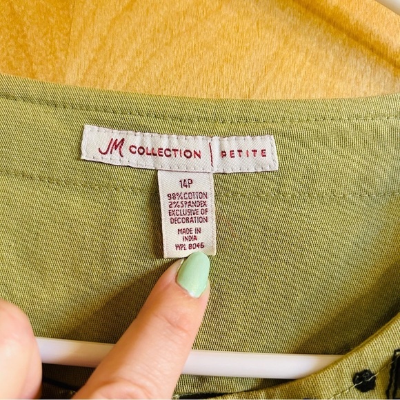 JM Collection Petite Zip-Up Olive green Top with embroidery size 14 petite - Picture 5 of 5